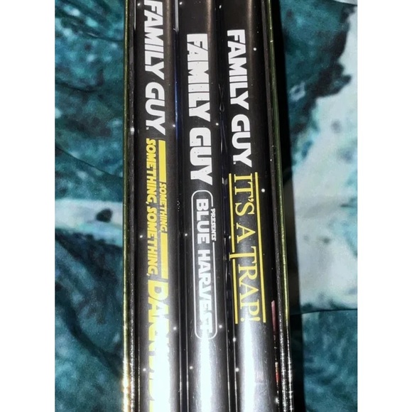 The Family Guy Star Wars Trilogy (DVD) - Picture 2 of 16